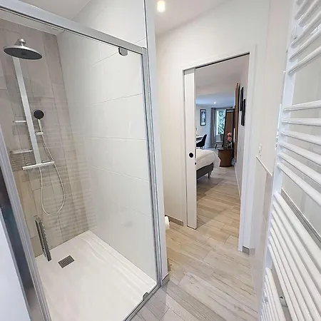 Contemporaine Pres - 6 Pers. - Fr-1-361-573 *